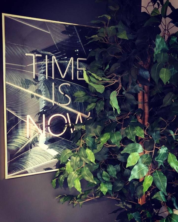 Time Is Now! Beautiful Apartment In 约克 外观 照片