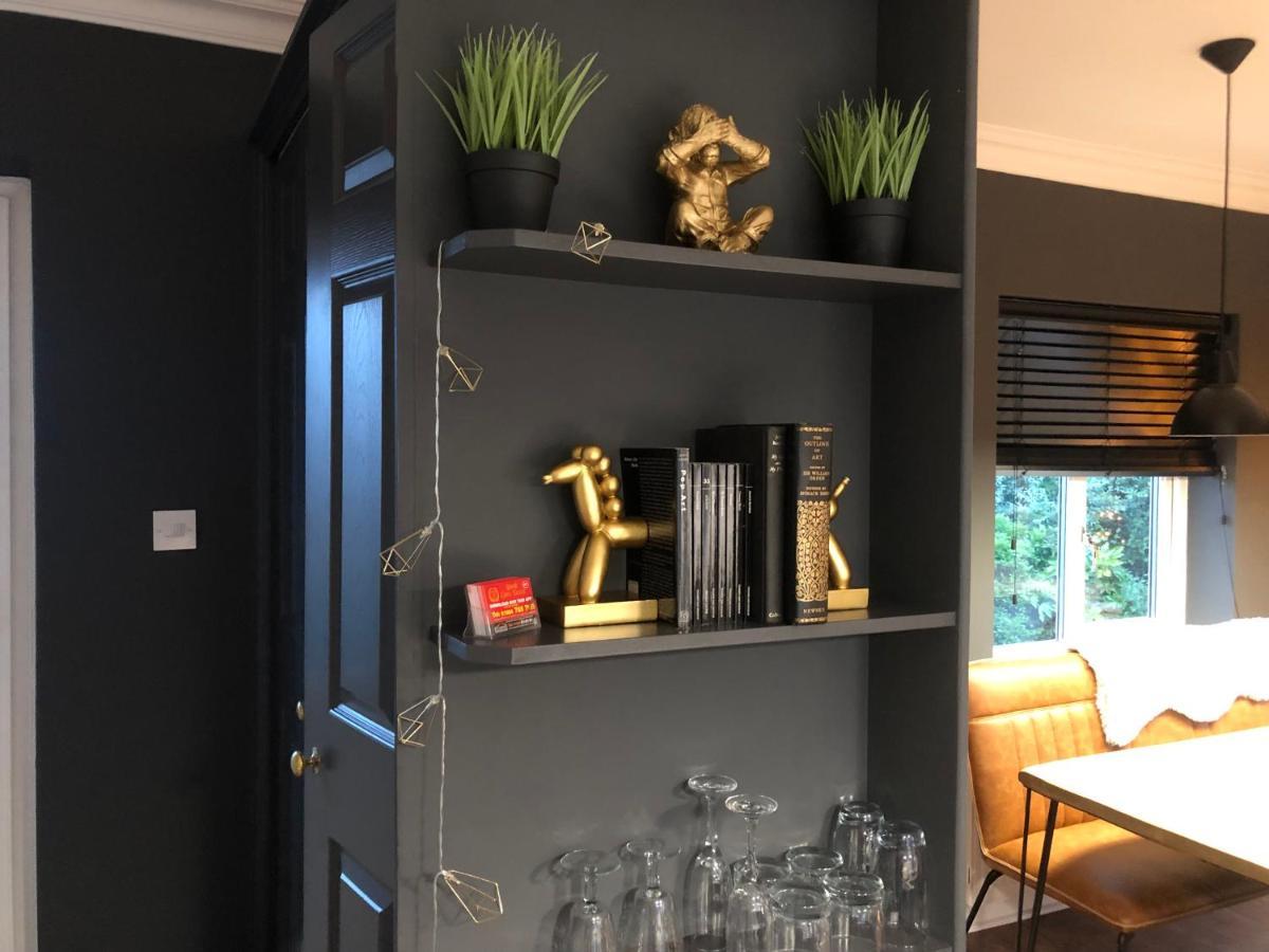 Time Is Now! Beautiful Apartment In 约克 外观 照片